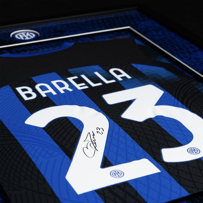 Maglia T-Shirt Ufficiale Autografata F.C. Inter 2023 2024 Firmata Firme  Giocatori : : Moda
