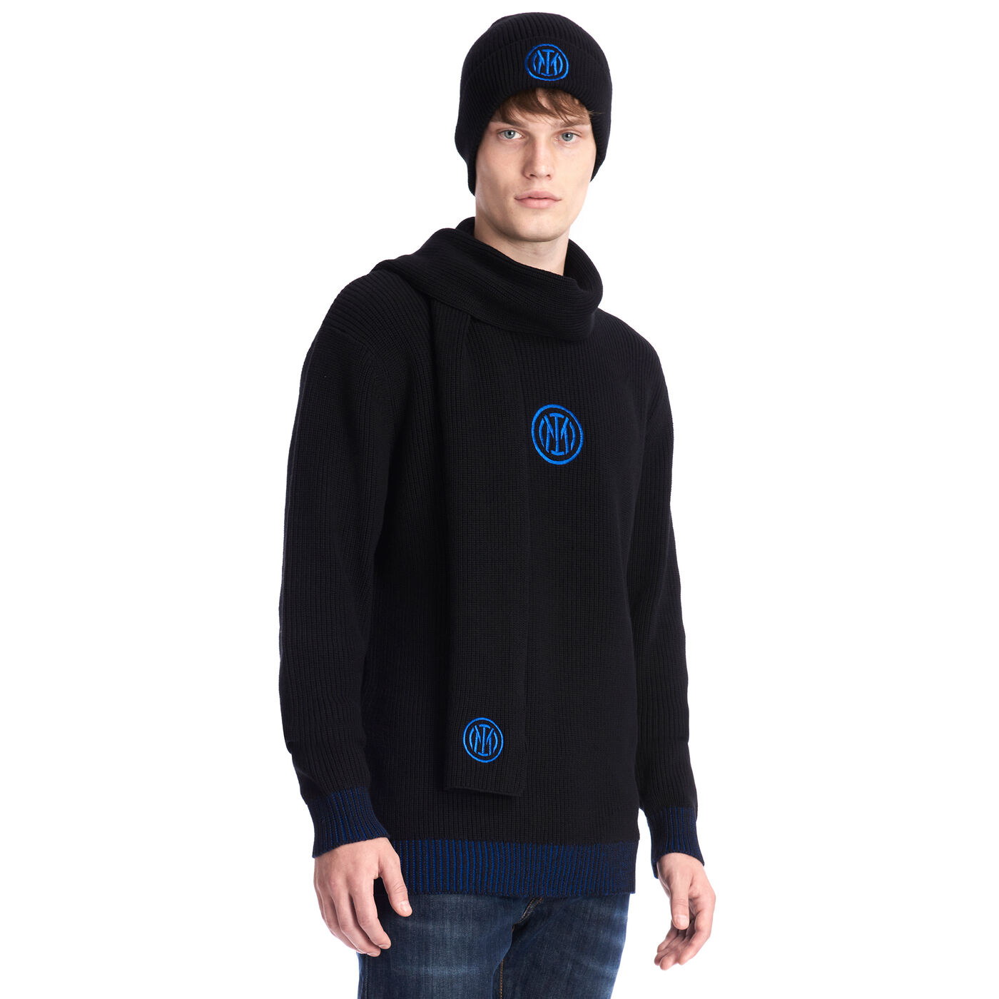 Image IM SET KNIT COLLECTION LOGO INTER