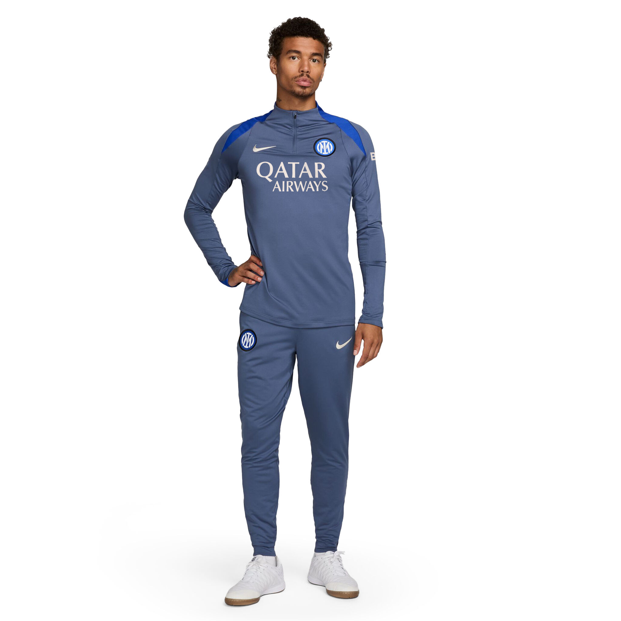 IM NIKE 2024-25 男性用トレーニングドリルトップ | インテル IM NIKE 2024-25 男性用トレーニングドリルトップ | インテル