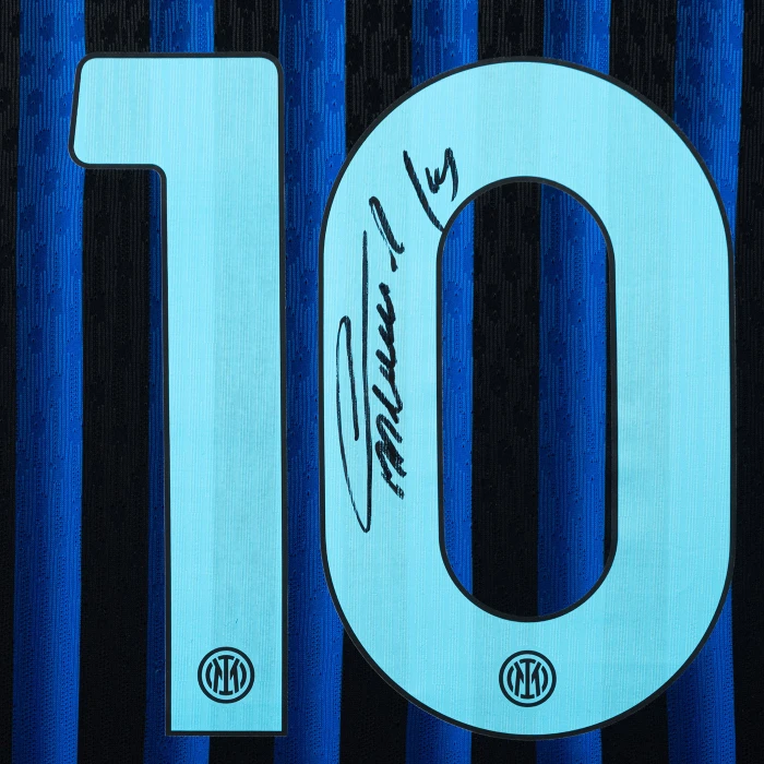 INTER HOME MATCH JERSEY 2025/26 SIGNED LAUTARO